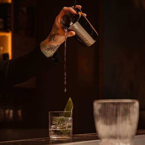 Premium Cocktail Making Class East London - Cocktail Making at Bar Premium Cocktail Making Class East London - Cocktail Making at Bar